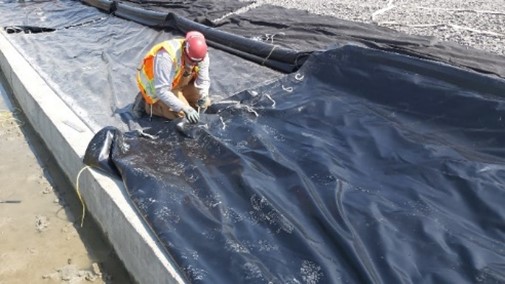 Ontario Wastewater Treatment Plant - Floating Baffle & MIC Cover